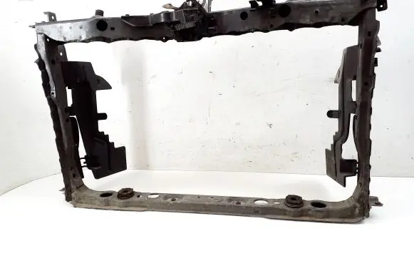 Toyota Verso-S Radiator support slam panel