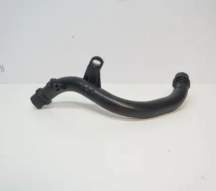 Audi Q3 8U Engine coolant pipe/hose 04L121071H