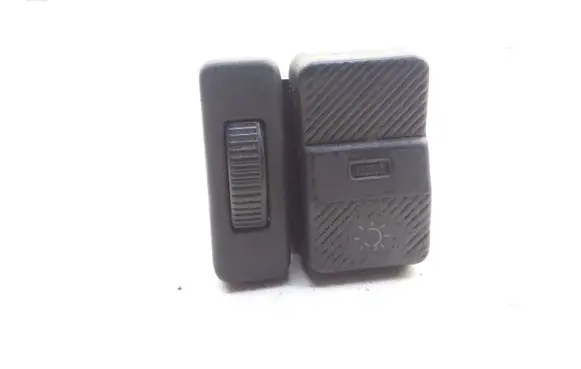 Volkswagen PASSAT B3 Light switch 03847730 357941531