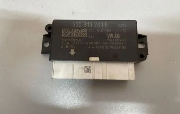 Skoda Fabia Mk3 (NJ) Parking PDC control unit/module 5Q0919283F