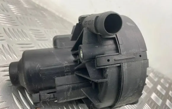 Mercedes-Benz SLK R172 Secondary air pump A0001406785 0580000041