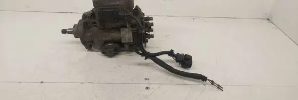 Audi A4 S4 B5 8D Fuel injection high pressure pump 0460404986
