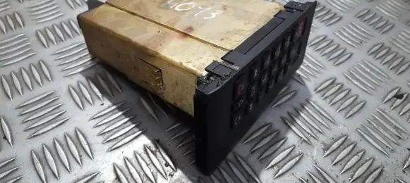 Volvo V70 Other control units/modules 30679857 04W13