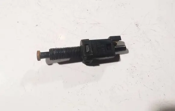 Audi 80 90 S2 B4 Brake pedal sensor switch 811907343b