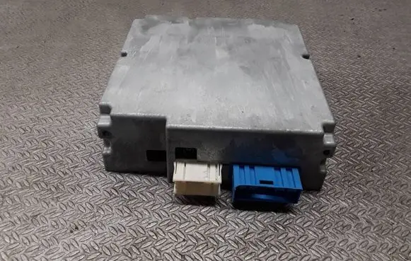 BMW 5 E60 E61 Video control module 6986925