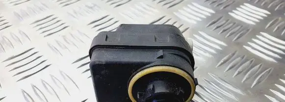 Peugeot 206 Headlight level adjustment motor PA66GF30
