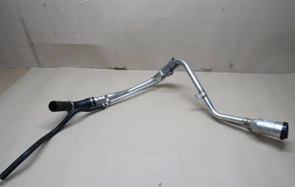 Ford Kuga II Fuel tank filler neck pipe CV619032DE