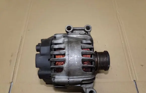 Peugeot 207 Generator/alternator 757651380