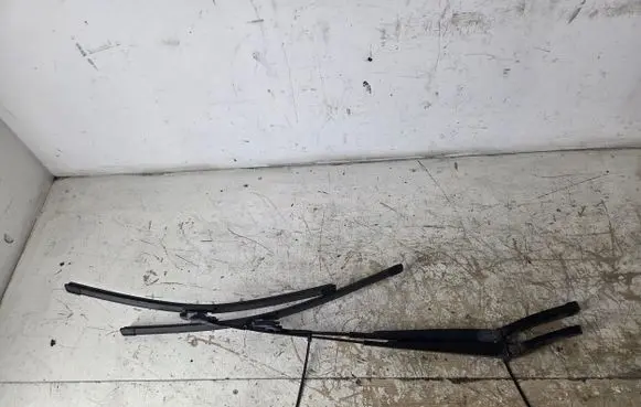 Volkswagen PASSAT B6 Windshield/front glass wiper blade 