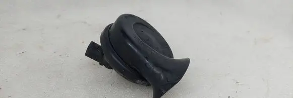 BMW 5 GT F07 Horn signal 7248685