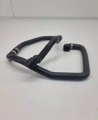 Mercedes-Benz C W205 Coolant pipe/hose A2055018984