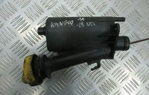 Renault Kangoo I Oil fill pipe 8200040575