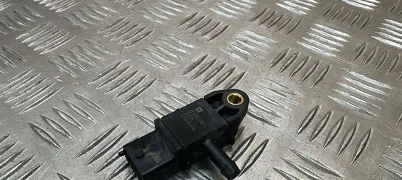 Opel Zafira C Exhaust gas pressure sensor 55566186