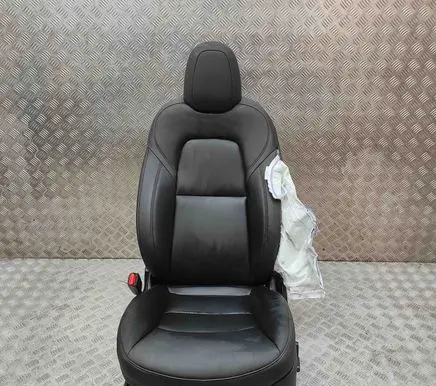 Tesla Model Y Front driver seat 110400700E