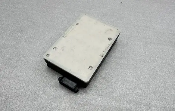 Mercedes-Benz S W222 Blind spot module A0009058702