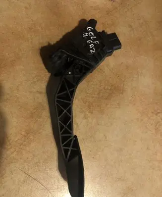 Volkswagen Golf VII Accelerator throttle pedal 5Q2723503D