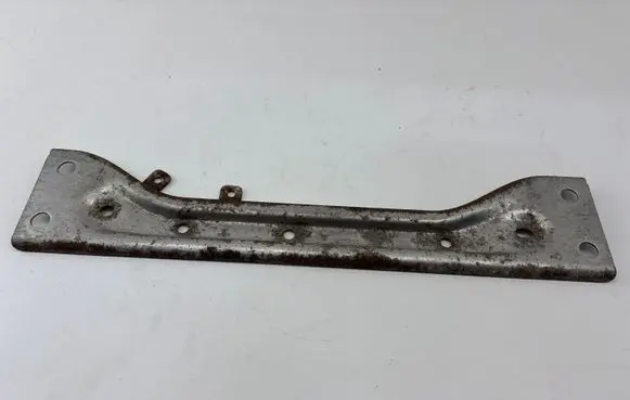 Volkswagen Tiguan Muffler mount bracket/holder 5Q0804421B