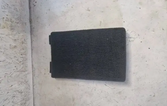 Trunk/boot lower side trim panel