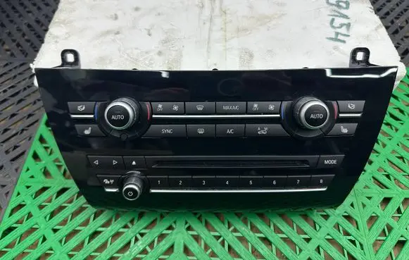 BMW X5 F15 Climate control unit 6831942 900256780047 17B200MP0310