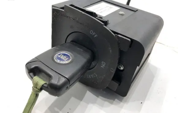 Fiat Croma Ignition lock 7353987700
