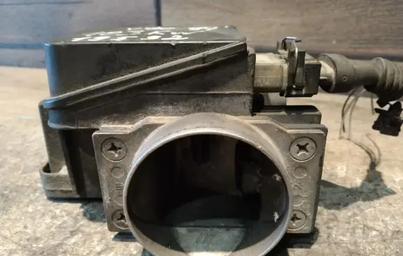 Volvo S70 V70 V70 XC Mass air flow meter 1275245 1285501