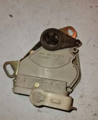 Audi 80 90 B3 Other interior part 893927147A