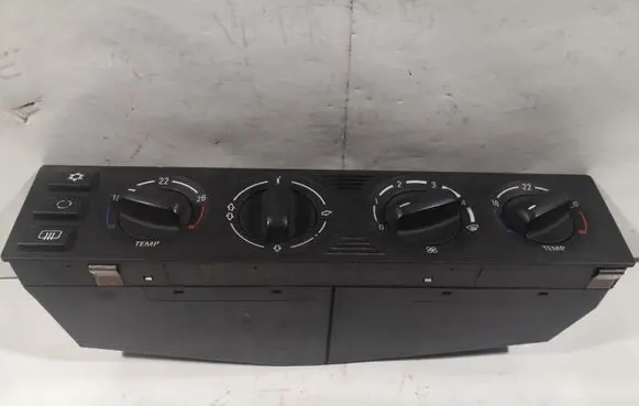 BMW 7 E38 Climate control unit 641183911049 532946211A 83079170