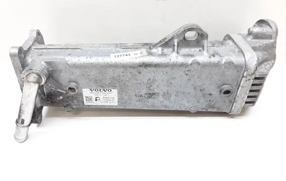 Volvo S60 EGR valve cooler 30757742 70304900