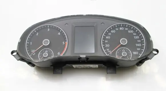 Volkswagen Jetta VI Speedometer (instrument cluster) 5C6920972A