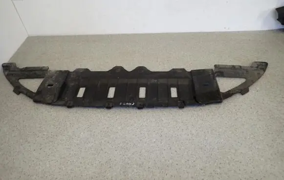 Chevrolet Cruze Engine splash shield/under tray