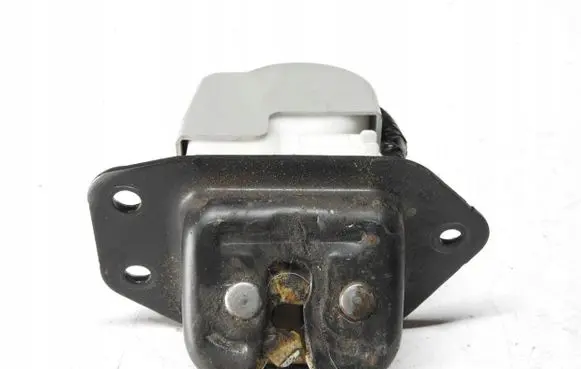 Nissan X-Trail T31 Tailgate lock latch 90542CC00A