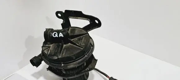 Audi Q7 4M Secondary air pump 079959253G 079959231J