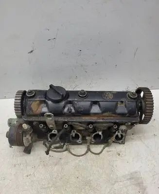 Volkswagen Polo II 86C 2F Engine head 031103373