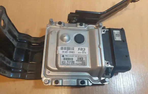 KIA Venga Engine control unit/module ECU 39118-2B002 8723280224 39103-2B003