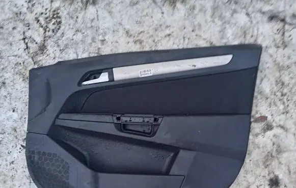 Opel Astra H Front door card panel trim 13284107 5503215