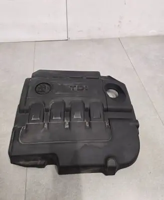 Skoda Octavia Mk3 (5E) Engine cover (trim) 04L103925N