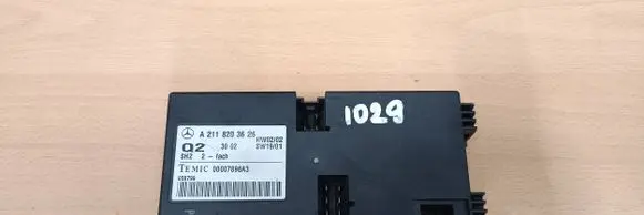 Mercedes-Benz E W211 Seat control module A2118203626