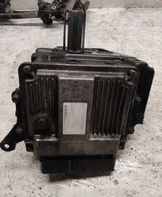 Fiat 500 Engine control unit/module MJD6F3B1