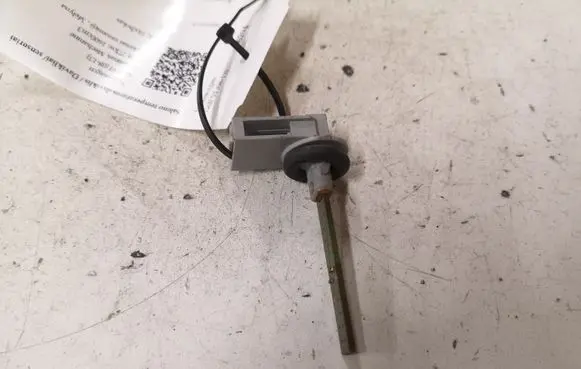 Volkswagen Golf VI Interior temperature sensor 784302B 4B0820539