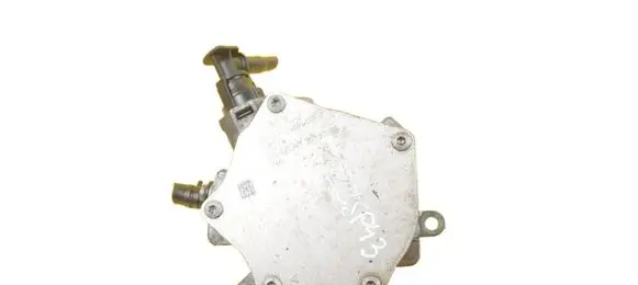 Ford Focus Vacuum pump BM5G2A451FB JQDB