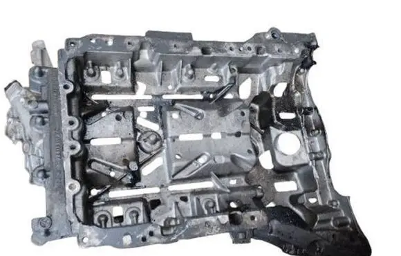 Mercedes-Benz C W204 Oil sump A6510140200