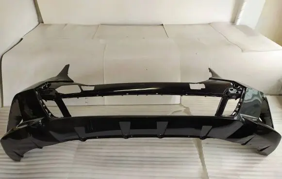 BMW 5 G60 Front bumper 51118084653 15857711