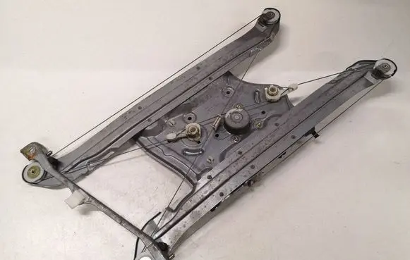 Mitsubishi Grandis Front door window regulator with motor MR989947 0620402220