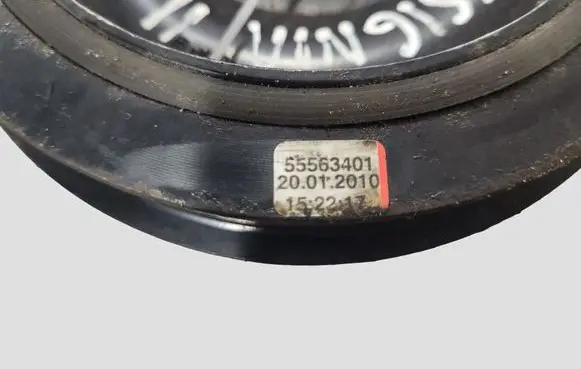 Opel Insignia A Crankshaft pulley 55563401