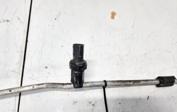 Air conditioning (A/C) pressure sensor