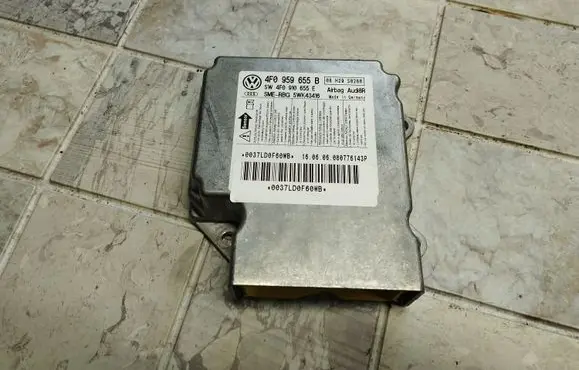 Audi A6 S6 C6 4F Airbag control unit/module 4F0959655B 4F0910655E