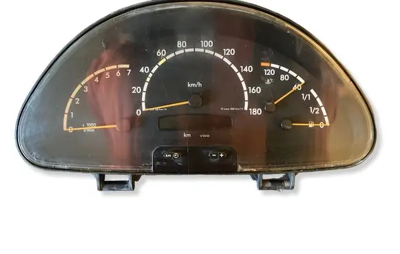 Mercedes-Benz Sprinter W906 Speedometer (instrument cluster) A0014460721 110008929 235589