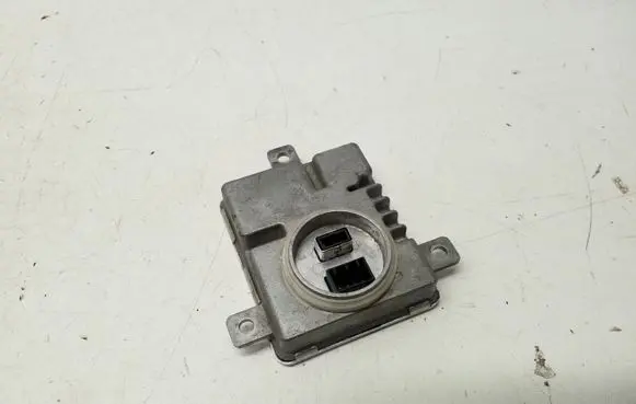 Porsche Macan (95B) Headlight ballast module Xenon 99161832303