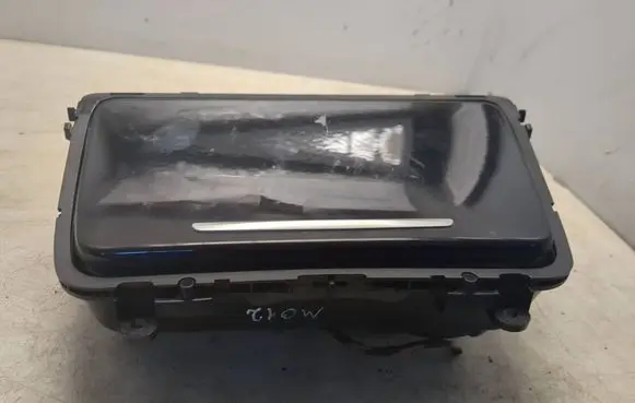 BMW 5 F10 F11 Cup holder front 9206401 162083