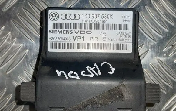 Volkswagen Caddy Gateway control module 1K0907530K